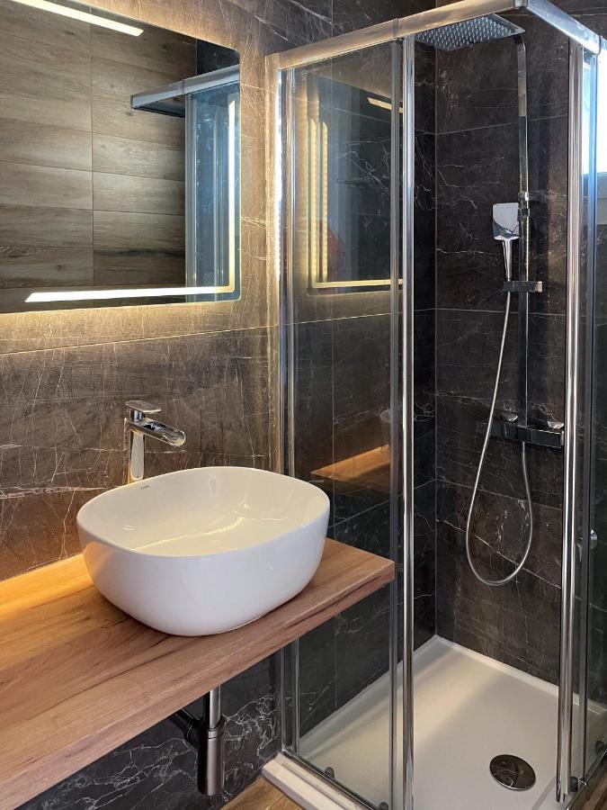 Euphoria Suites And Studios Сидарион Экстерьер фото