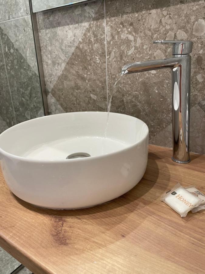 Euphoria Suites And Studios Сидарион Экстерьер фото